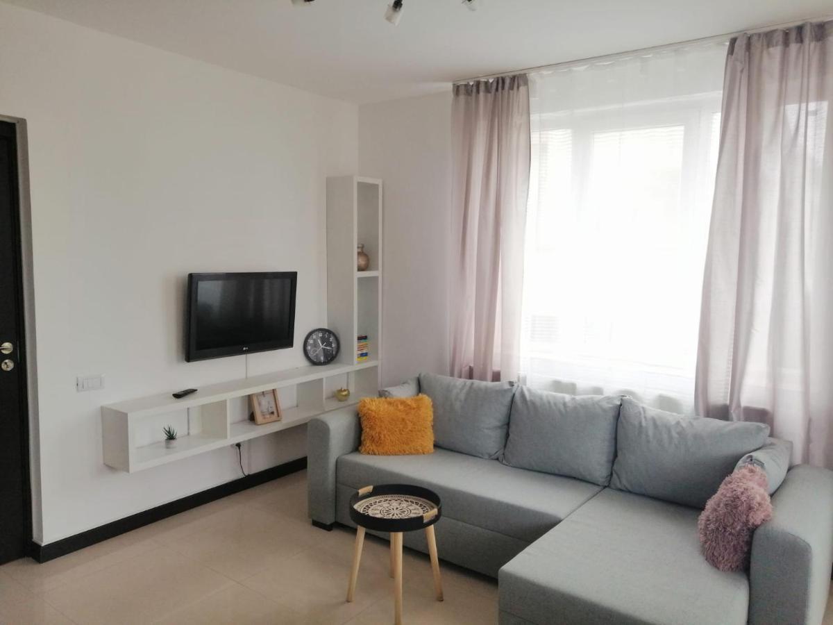 Lucas Apartment Năvodari Екстериор снимка